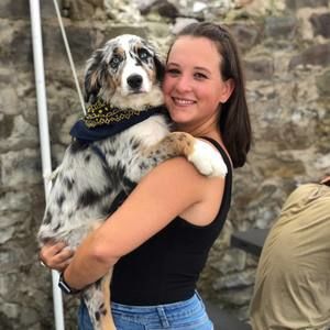 Meet your Posher, Anna